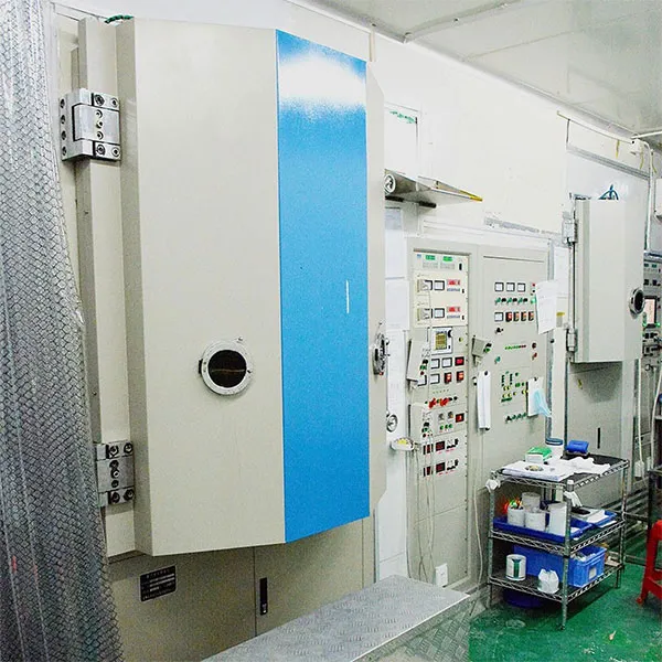 (Установка для напыления на заводе GIAI)